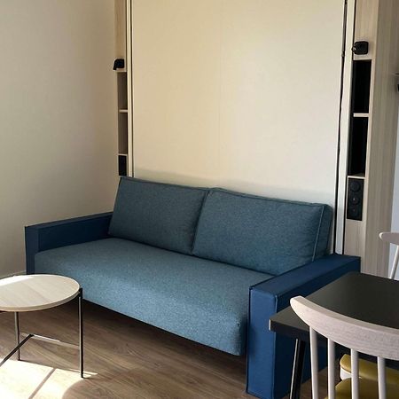 Aparthotel Adagio Access Porte De Camargue Saint-Martin-de-Crau Exterior photo